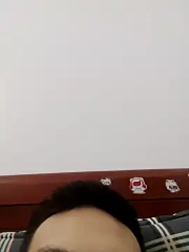 Snapshot of -_kur_- chatting on 05/03/26, 03:07 - kur - online show from 05/03/26, 03:07