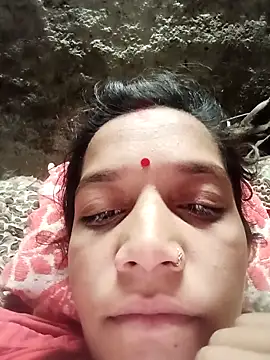 Karishma singh online show from 02/05/26, 10:58