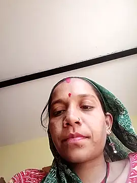 Karishma singh online show from 03/01/26, 09:55