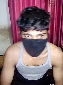 Snapshot of xrealcam699 chatting on 02/20/26, 10:05 xrealcam699 online show from 02/20/26, 10:05