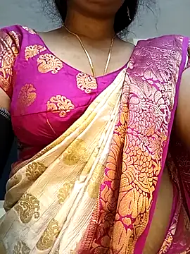 Deshi bhabhi143 online show from 02/15/26, 07:05