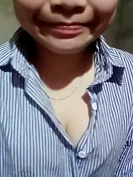 lili-roze online show from 02/08/26, 09:02