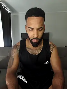 Chocoficial online show from 02/11/26, 02:55