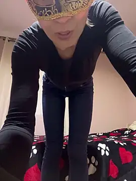 SexyMamiVee online show from 02/04/26, 12:55