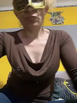 SexyMamiVee online show from 04/03/26, 05:00