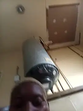 goldenstrips295 online show from 01/10/26, 03:47