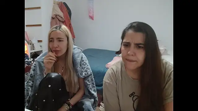 BarbieBlondieGirl online show from 01/13/26, 04:34