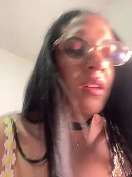 ValentinaEvanz online show from 06/18/26, 09:08