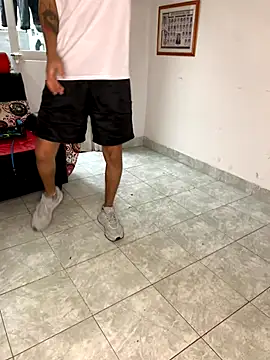 Latin Paisa Boy online show from 01/05/26, 09:18