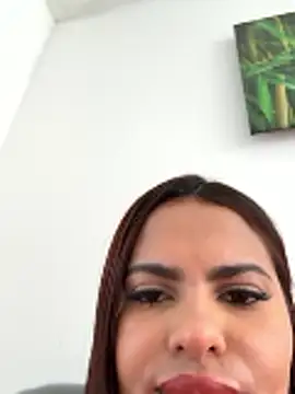 Irina Velvett online show from 02/10/26, 06:45