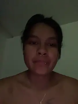 Snapshot of Chloe_cortes chatting on 05/08/26, 03:56 Chloe cortes online show from 05/08/26, 03:56