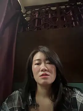 Molly-xiao online show from 05/27/26, 08:00