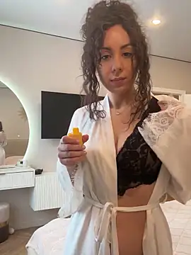 curly jade online show from 03/01/26, 10:50