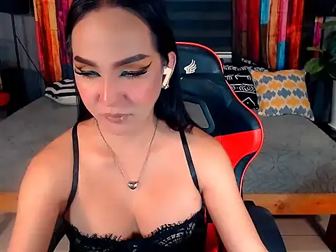 Snapshot of MistressAltheaTS chatting on 07/28/26, 08:52 MistressAltheaTS online show from 07/28/26, 08:52