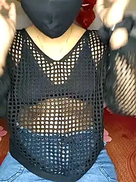 Saumyy online show from 02/13/26, 04:58