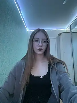 Eseniya  online show from 02/07/26, 11:47