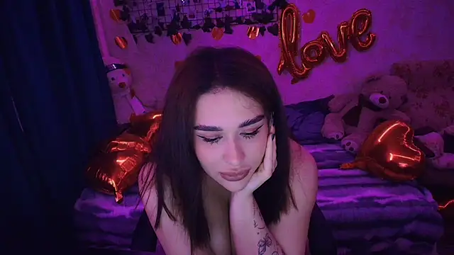 AlisiaRose online show from 02/28/26, 08:54