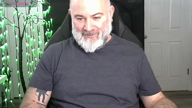 XJJ77x online show from 02/13/26, 05:09