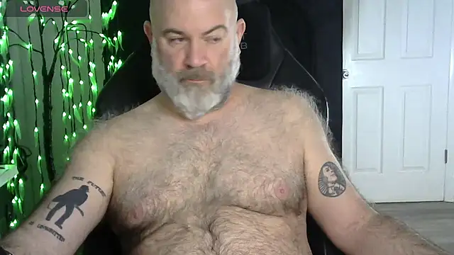 XJJ77x online show from 02/18/26, 06:42