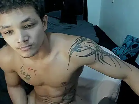 Snapshot of Dres4U chatting on 02/10/26, 05:44 Dres4U online show from 02/10/26, 05:44