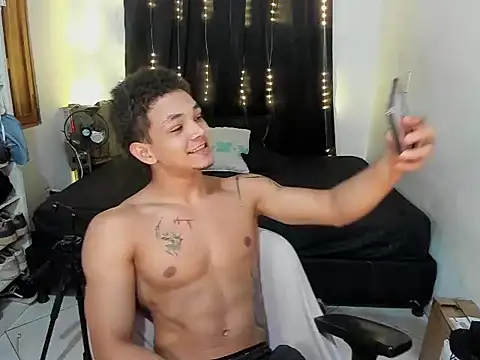 Snapshot of Dres4U chatting on 03/04/26, 07:25 Dres4U online show from 03/04/26, 07:25