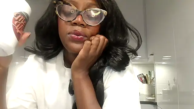 taliablackrose online show from 03/11/26, 01:33