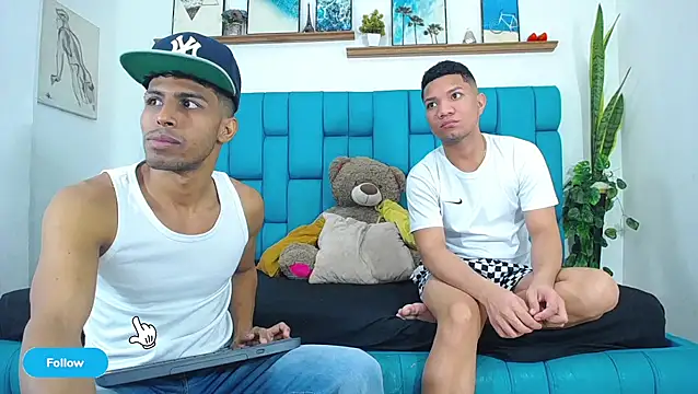 Interracial Snow Bunny online show from 04/20/26, 09:16