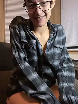 FaiiryArii online show from 01/12/26, 04:29