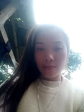 yeutinh00 online show from 12/23/25, 05:49