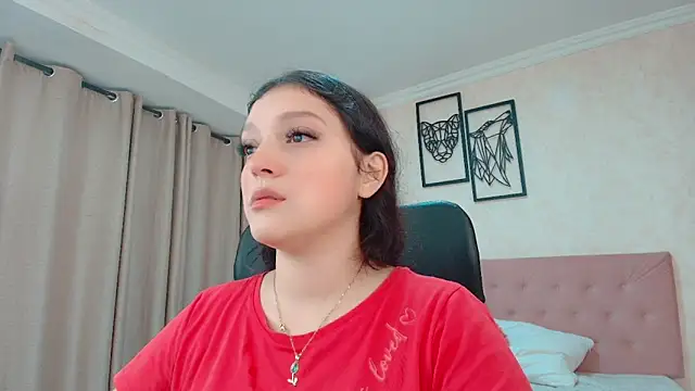 Snapshot of littlemolly_walcott chatting on 05/07/26, 10:59 littlemolly walcott online show from 05/07/26, 10:59