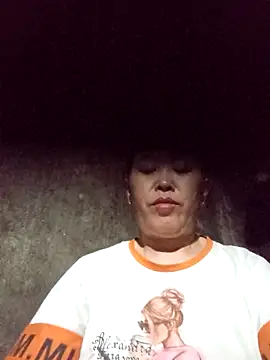 dakota-kis online show from 04/18/26, 11:27