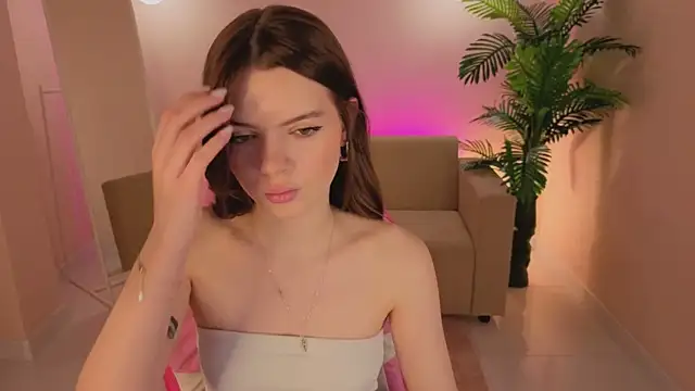 Snapshot of Ellya_me chatting on 02/10/26, 08:51 Ellya me online show from 02/10/26, 08:51