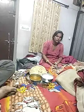 hornycouple20000 online show from 02/15/26, 07:32