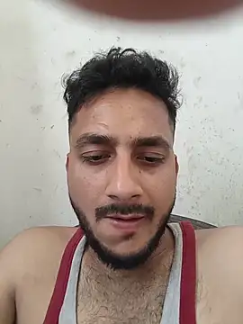 amazingboyyy12 online show from 04/16/26, 09:21