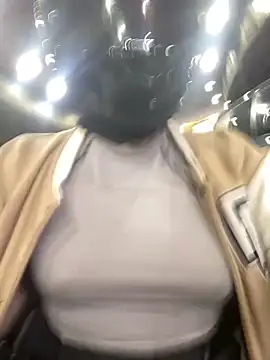 Scarlet auraa online show from 02/25/26, 08:29