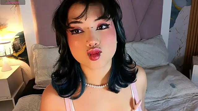 Sienna Desiree online show from 07/12/26, 04:03