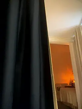 Snapshot of nanda108520 chatting on 01/16/26, 03:05 nanda108520 online show from 01/16/26, 03:05