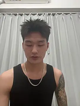 Snapshot of nanda108520 chatting on 02/15/26, 09:52 nanda108520 online show from 02/15/26, 09:52