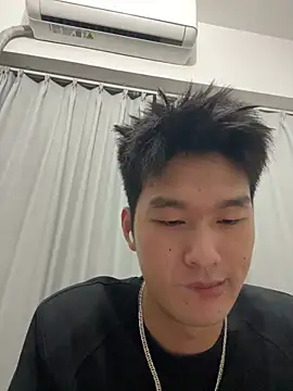 Snapshot of nanda108520 chatting on 02/27/26, 10:37 nanda108520 online show from 02/27/26, 10:37