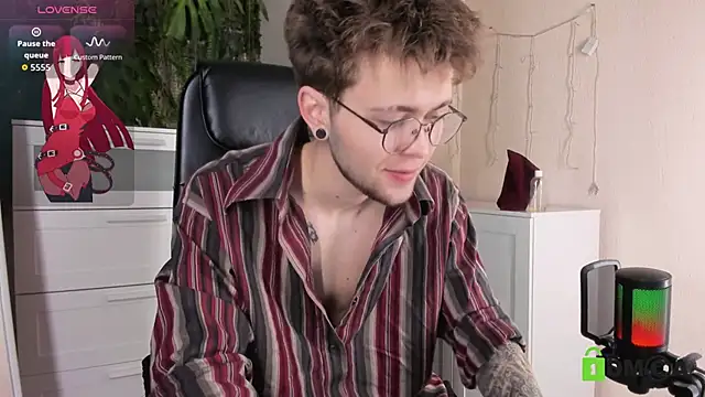 Tomas Norton online show from 03/07/26, 03:09