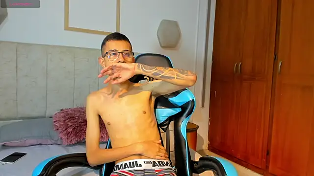 asher lux online show from 01/06/26, 01:48