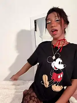 DAMMLEYLA online show from 01/17/26, 05:45