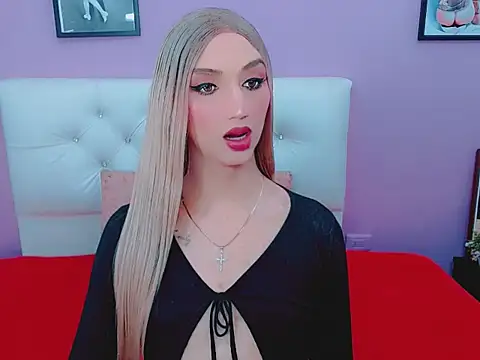 shantal gil online show from 04/17/26, 04:48