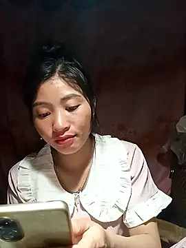 Hiniyk2 online show from 04/18/26, 01:59