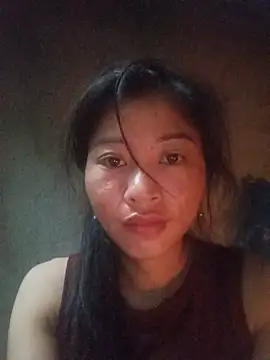 Snapshot of Hiniyk2 chatting on 07/13/26, 10:45 Hiniyk2 online show from 07/13/26, 10:45
