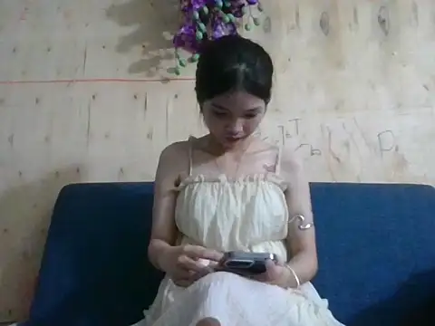 Navy Vina online show from 03/20/26, 05:56