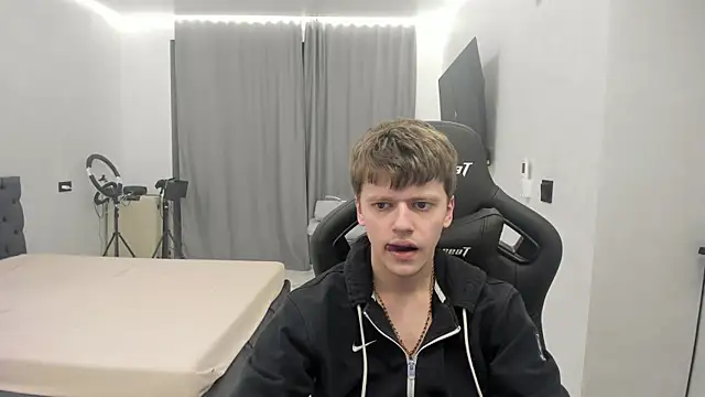 bonekoambalabu online show from 02/19/26, 04:14