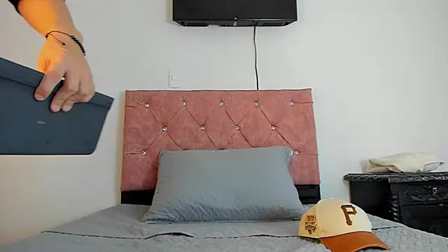 Snapshot of Liam_saint chatting on 01/08/26, 12:07 Liam saint online show from 01/08/26, 12:07