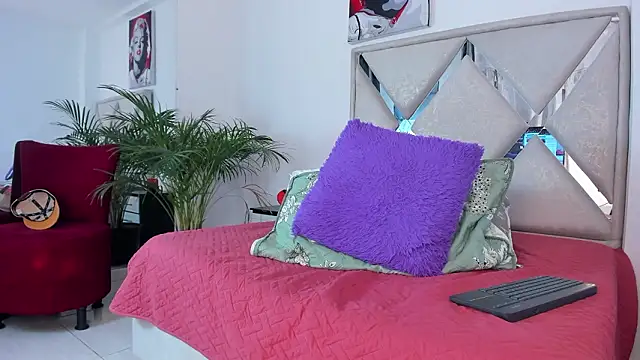 Snapshot of Liam_saint chatting on 03/09/26, 01:37 Liam saint online show from 03/09/26, 01:37