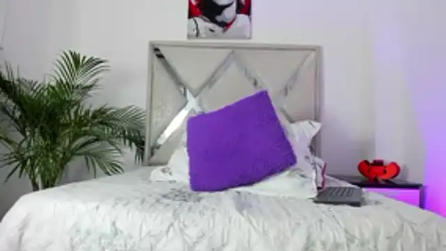 Liam saint online show from 03/30/26, 12:17